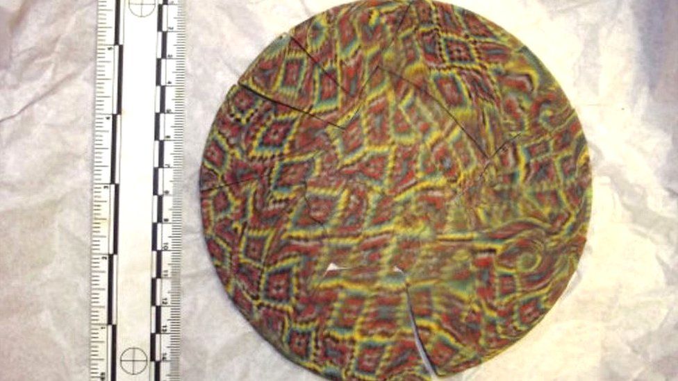 One of the two Roman glassware plates
