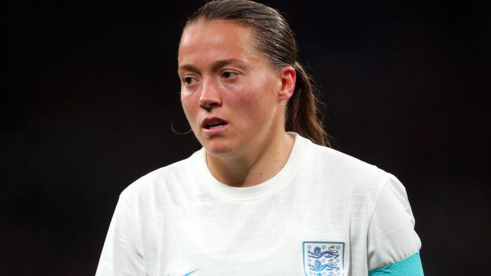 Women's World Cup 2023: England captain Leah Williamson out of squad after  injury - BBC Newsround