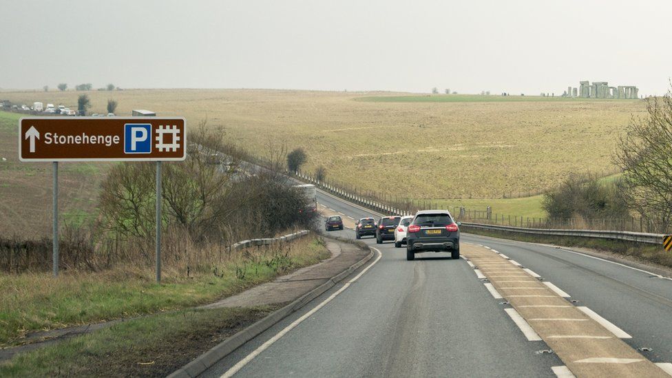 Traffic near Stonehenge