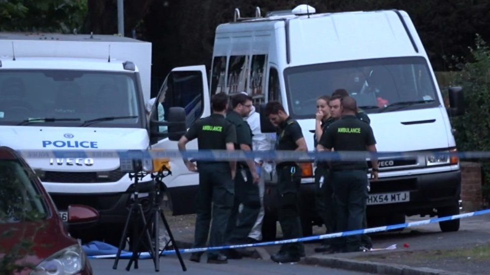 erdington-shooting-murder-probe-as-man-killed-in-street-bbc-news