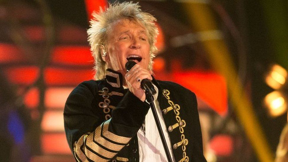 Sir Rod Stewart is the oldest number one male solo artist