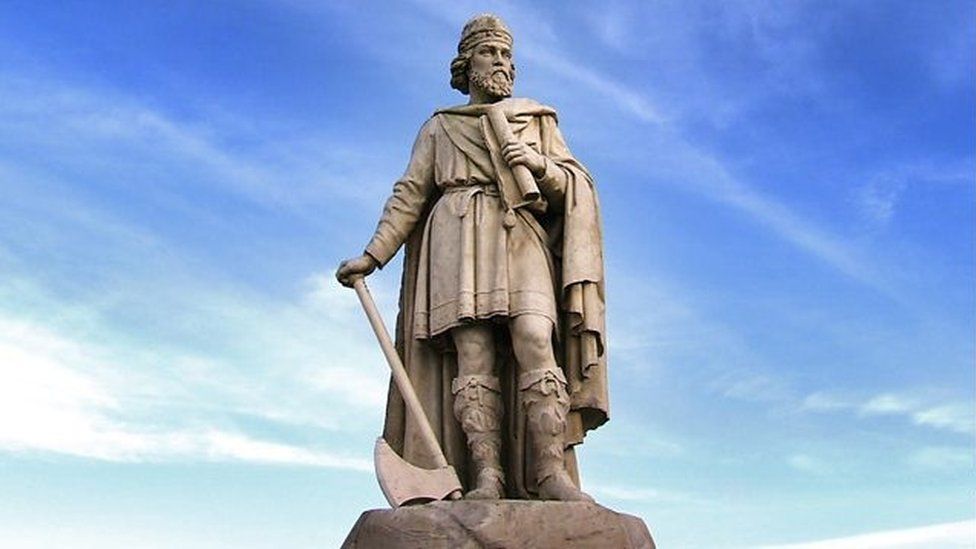 Statue of King Alfred