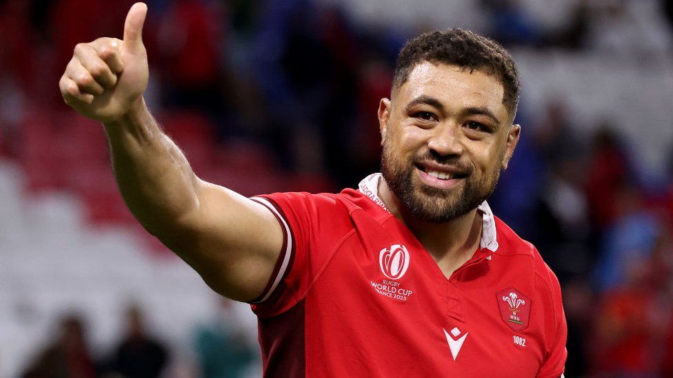 Taulupe Faletau