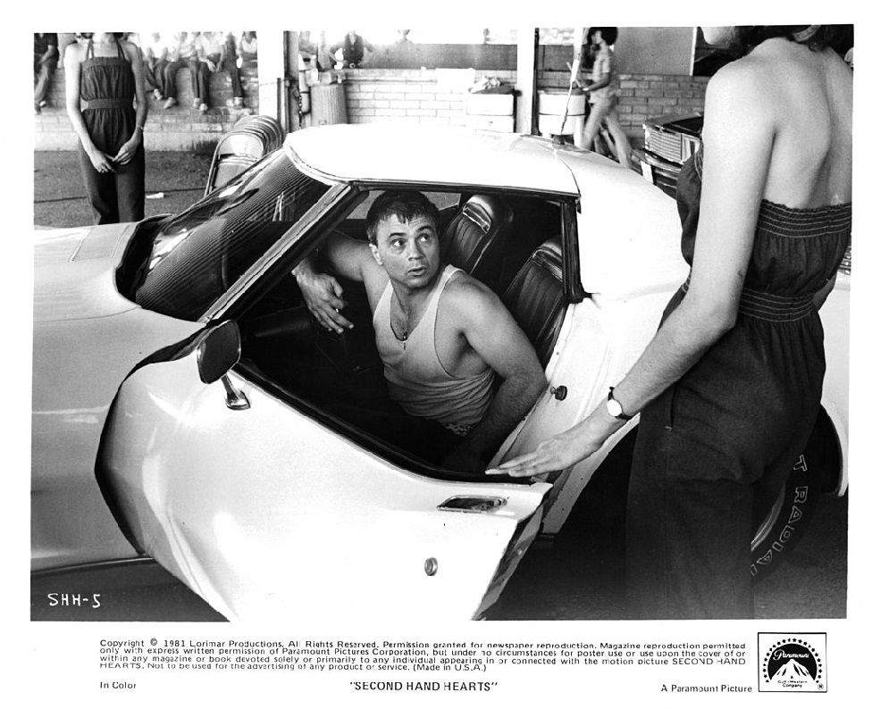 Actor Robert Blake on set of the Paramount Pictures movie"Second-Hand Hearts" in 1981