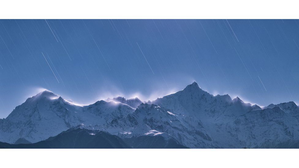 Звезды падают на Снежные горы Мейли