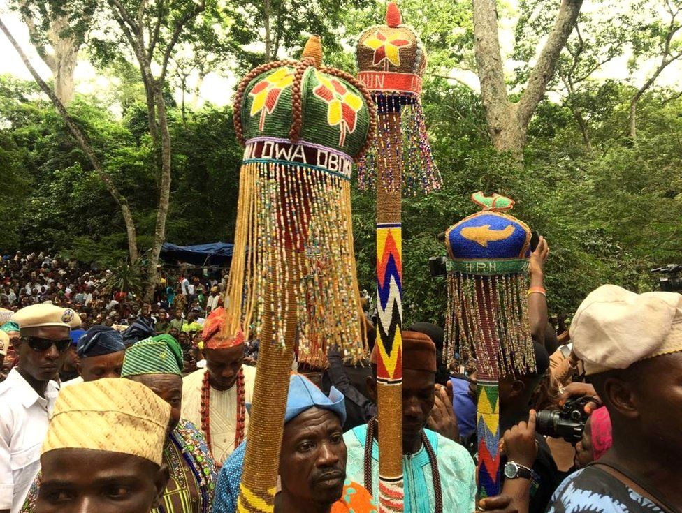 In pictures: Nigeria festival celebrates Yoruba fertility goddess Osun  Osogbo - BBC News