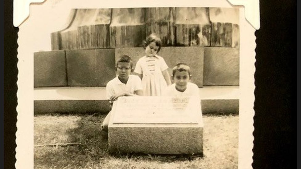 Judith Ezekiel and her brothers at the Confederate Memorial in Arlington