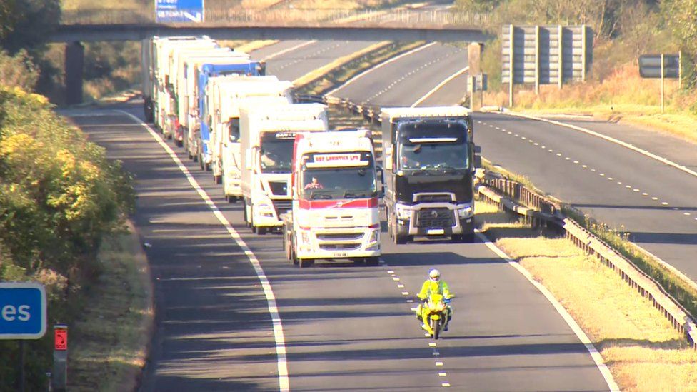 M8 Crash Woman Killed As Crash Closes Scotlands Busiest Motorway