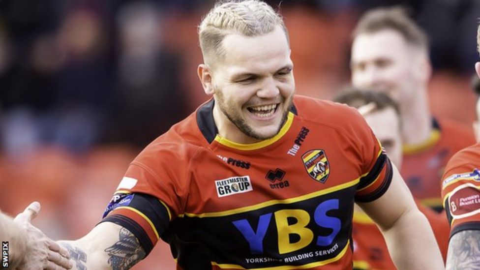 Kyle Trout Hull KR sign Dewsbury Rams forward on shortterm deal BBC