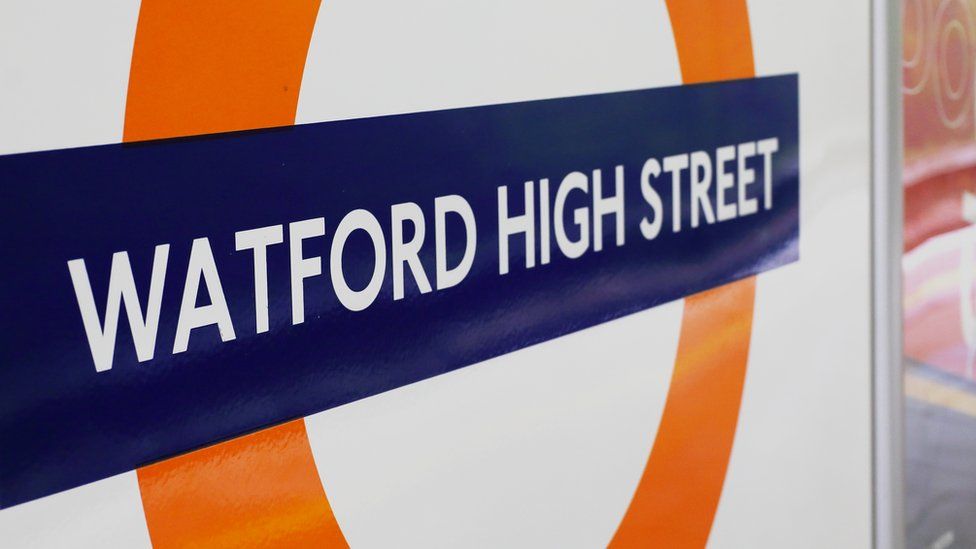 Watford High Street station sign