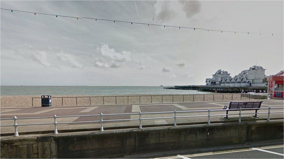 Man Drowned After Drunken Night Out In Southsea - BBC News