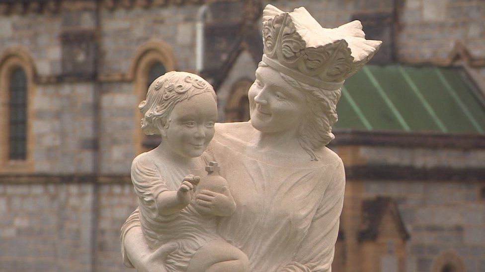 Madonna and child statue