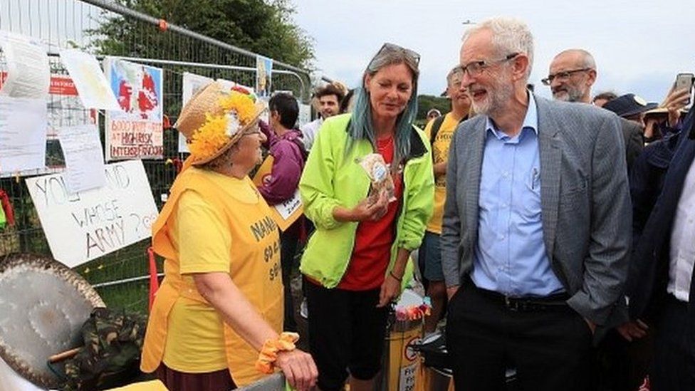 Jeremy Corbyn speaks to anti-fracking protesters