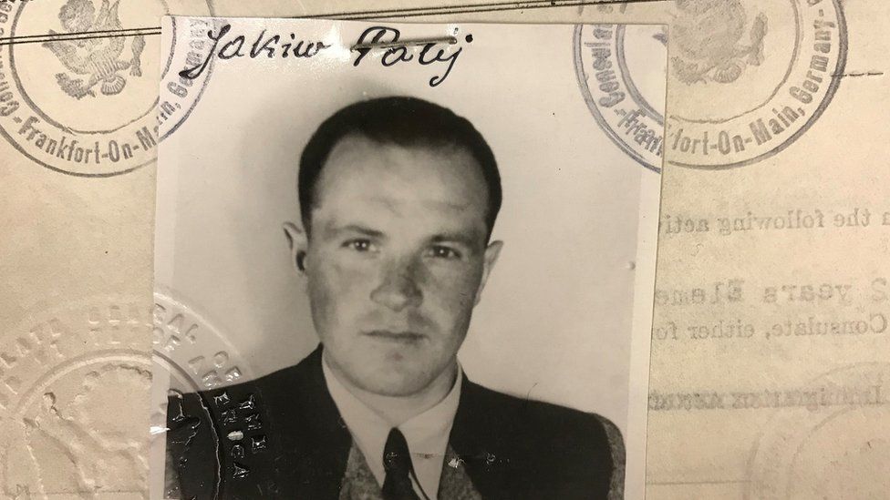 Jakiw Palij's 1949 US visa photo