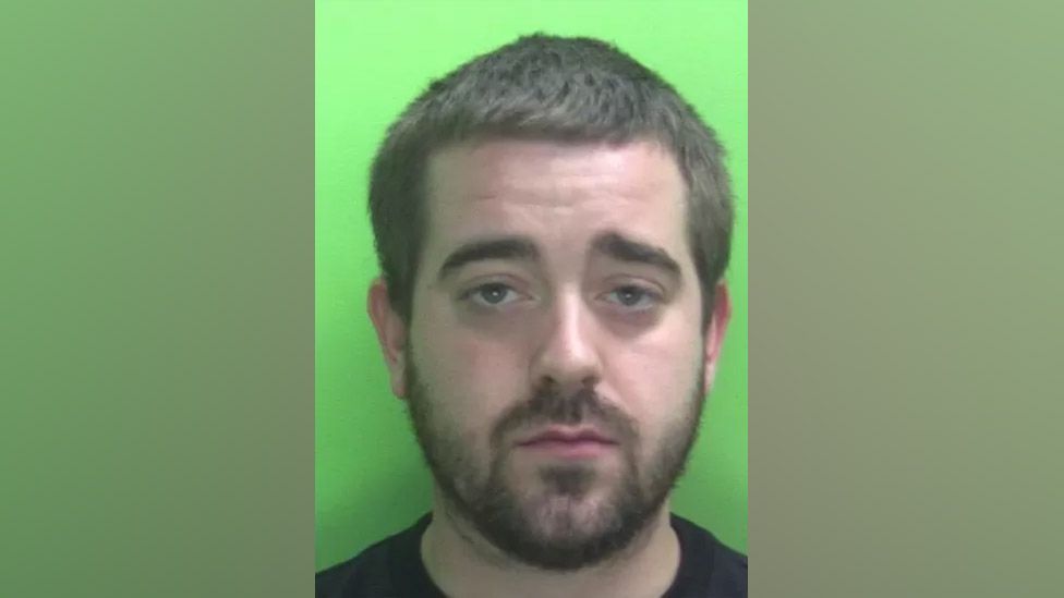 Drug Dealer Caught After Police Pursuit In Nottingham Jailed Bbc News