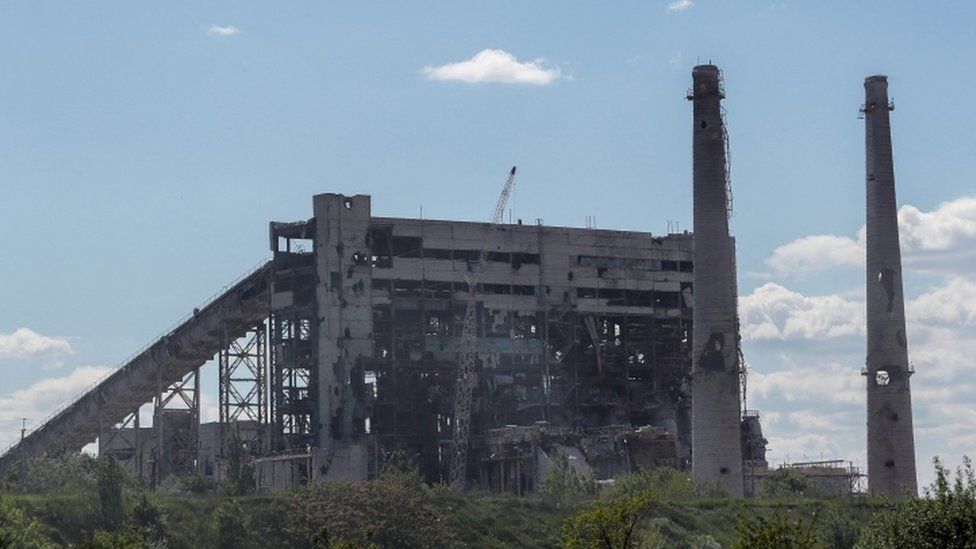 Image shows destroyed Azovstal steel mill