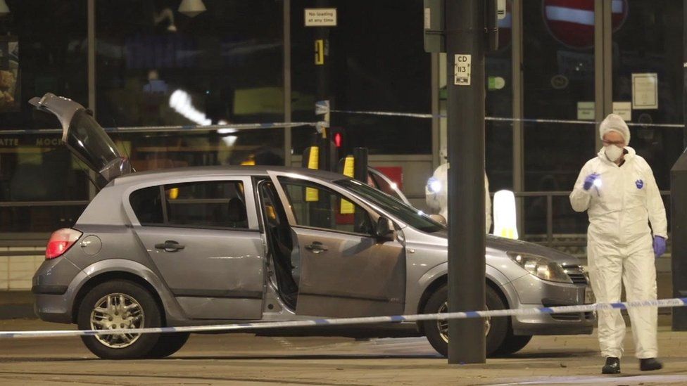 Manchester city centre crash: Three teenagers arrested - BBC News