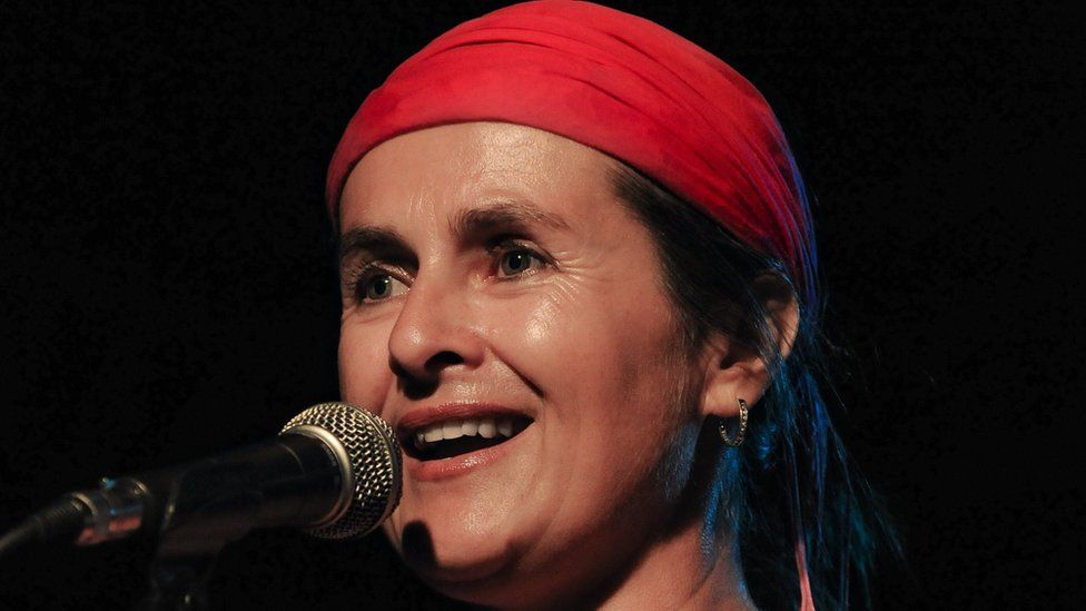 Hana Horka: Czech singer dies after catching Covid intentionally