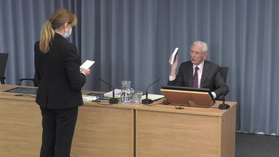 Lord Fowler is sworn in
