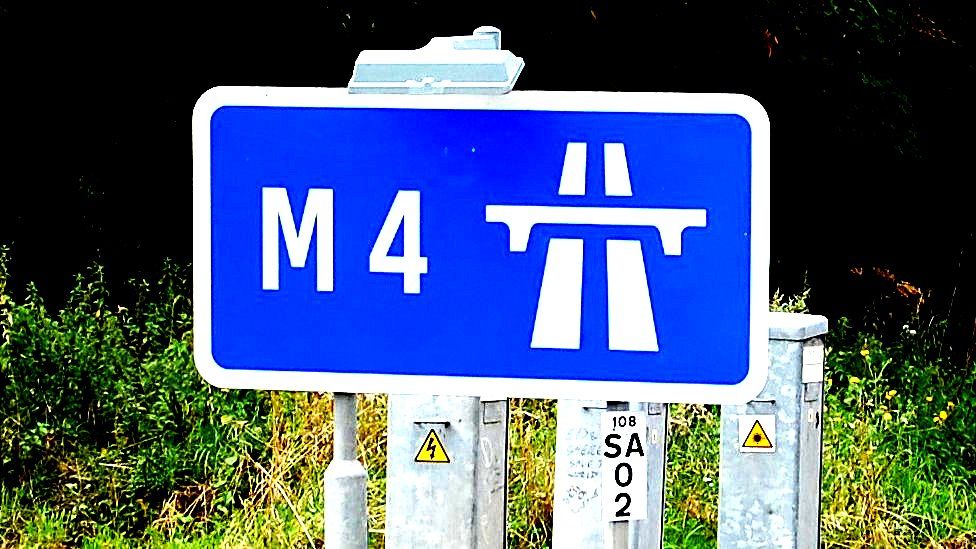 M4 Sign
