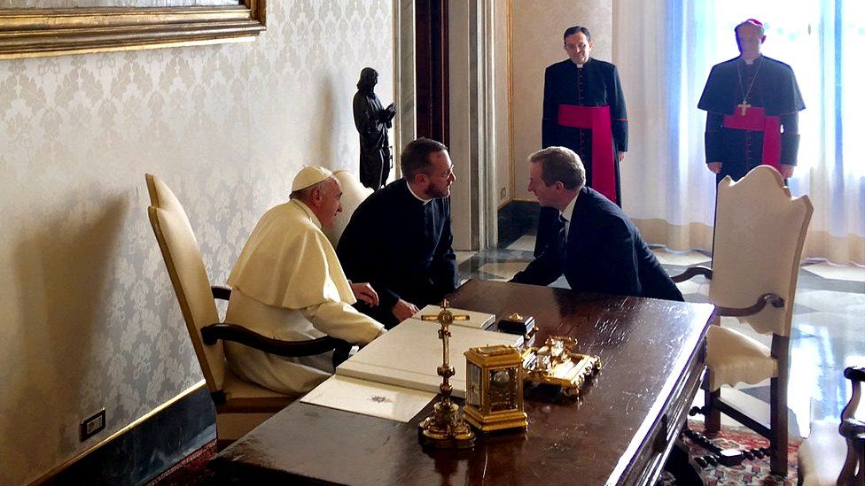 Irish PM Enda Kenny meets Pope Francis in Vatican - BBC News