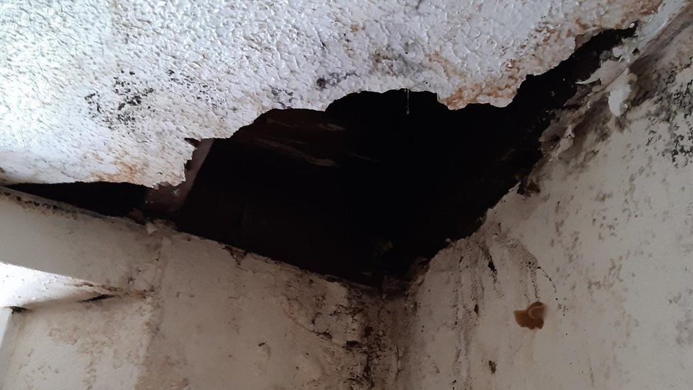 A hole in a ceiling in an Oxford house