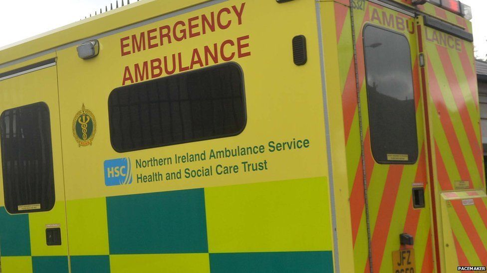 Northern Ireland Ambulance Service staff morale 'at rock bottom' - BBC News