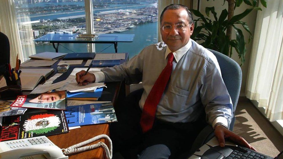 Victor Manuel Rocha in 2003