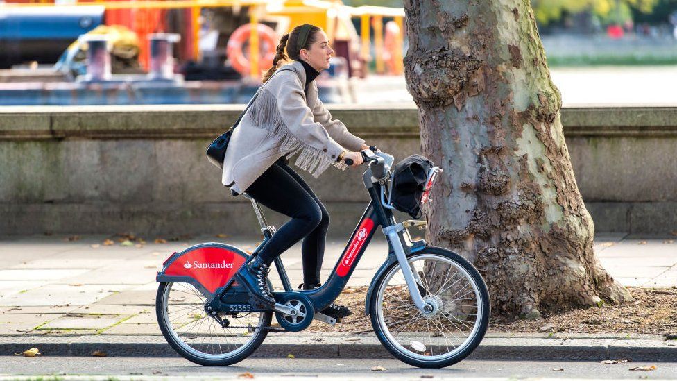 Santander cycle hire discount cost