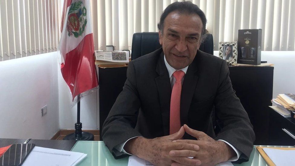 Héctor Becerril in his office