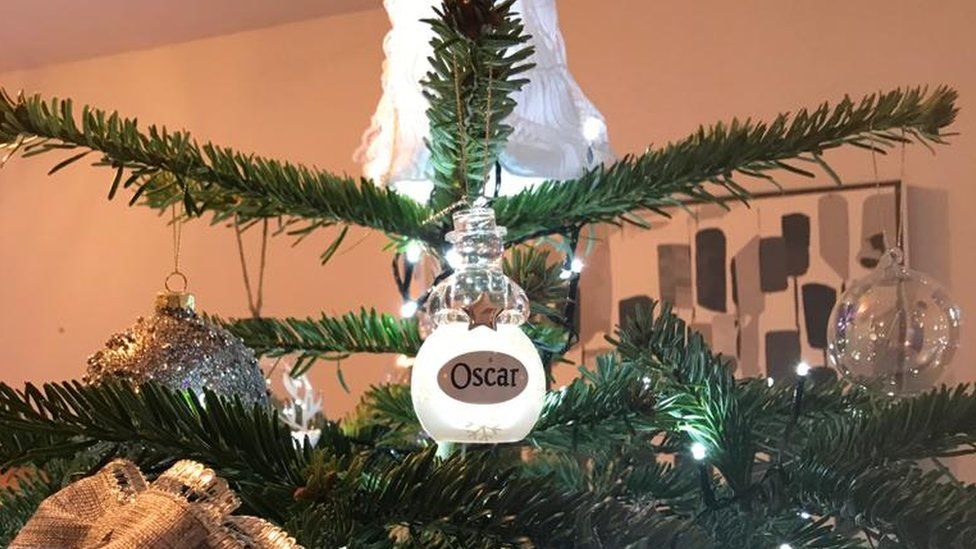 Christmas tree with a tribute to Oscar