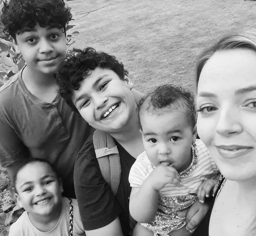 Jennifer with her children