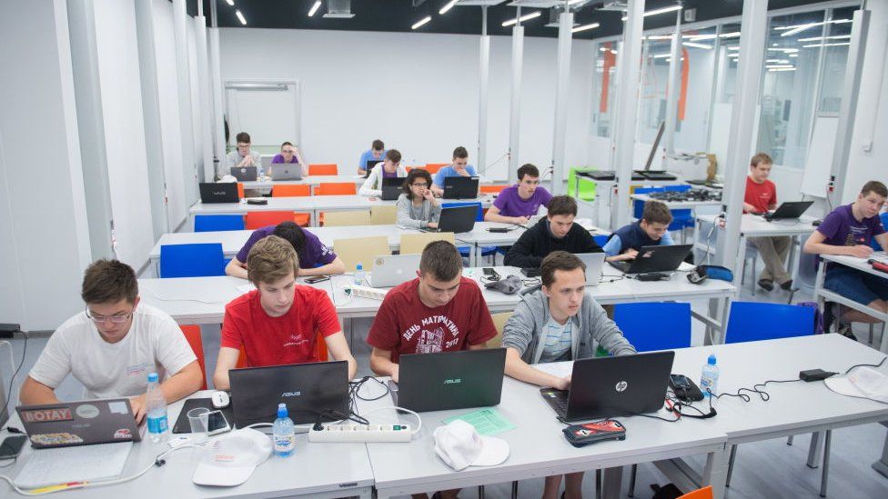 students in a computer class