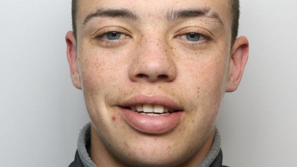 Bradford crime spree teenager Jamie Cowens jailed - BBC News