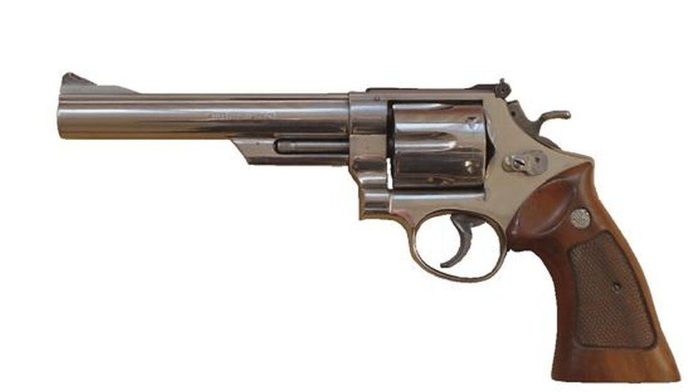 Revolver Smith and Weston 44 Magnum