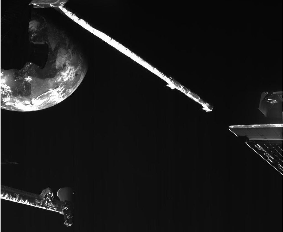 Earth viewed from BepiColombo by one of the onboard inspection cameras