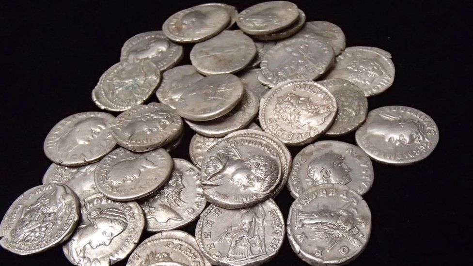 Overton Hoard - 37 silver Roman coins