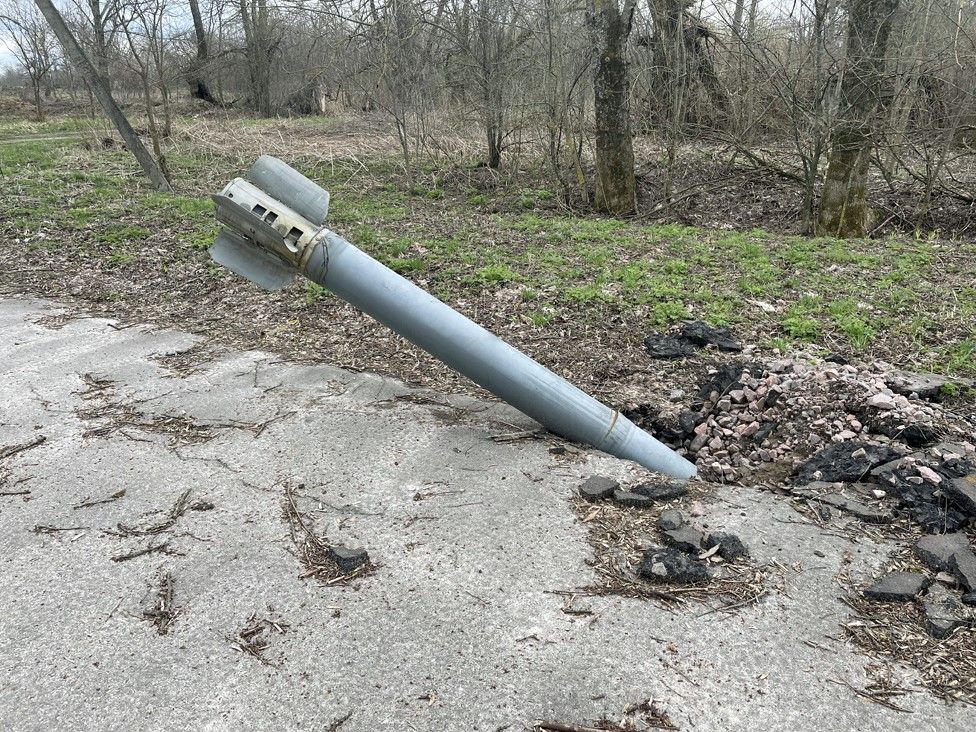 A rocket in a street in Senkivka
