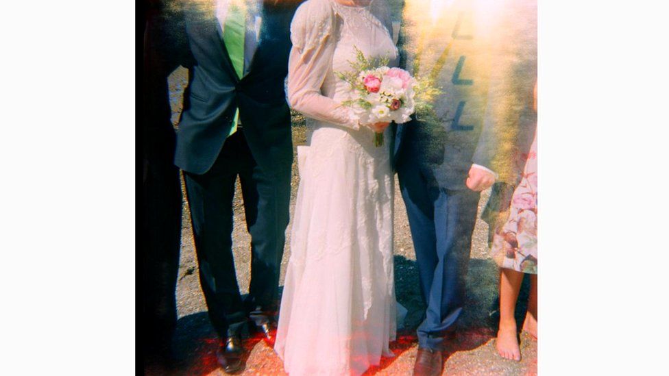 Британский фотограф Эмма Кейс предлагает услуги съемки свадеб 
