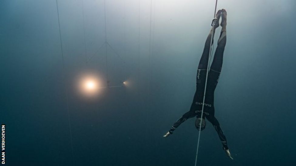 William Trubridge: New Zealander Dives 102m To Set Freedive World ...