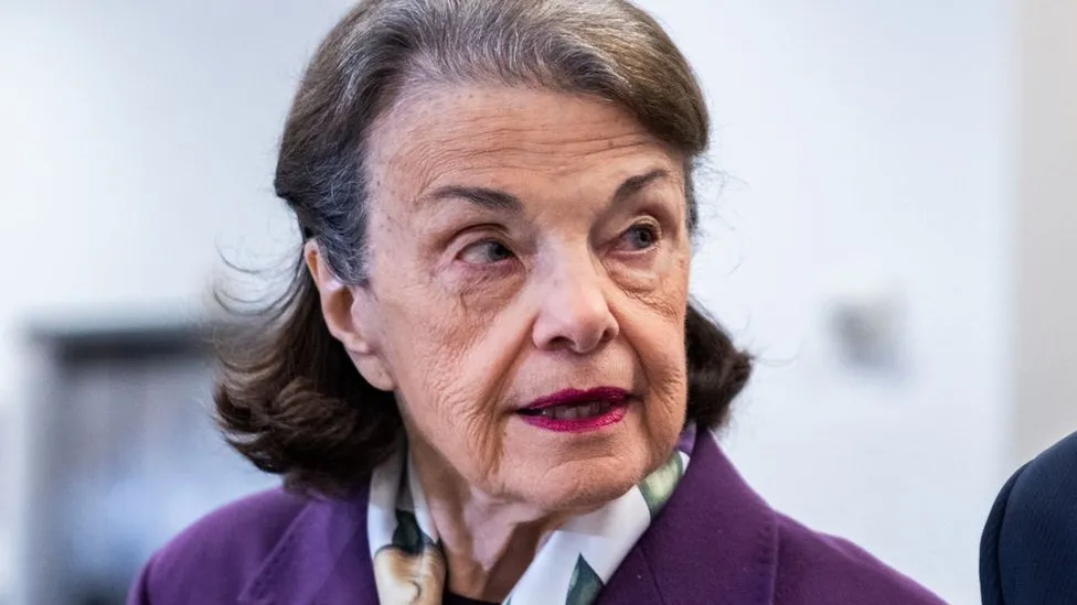 Dianne Feinstein: Democrats call on Senator Dianne Feinstein to resign