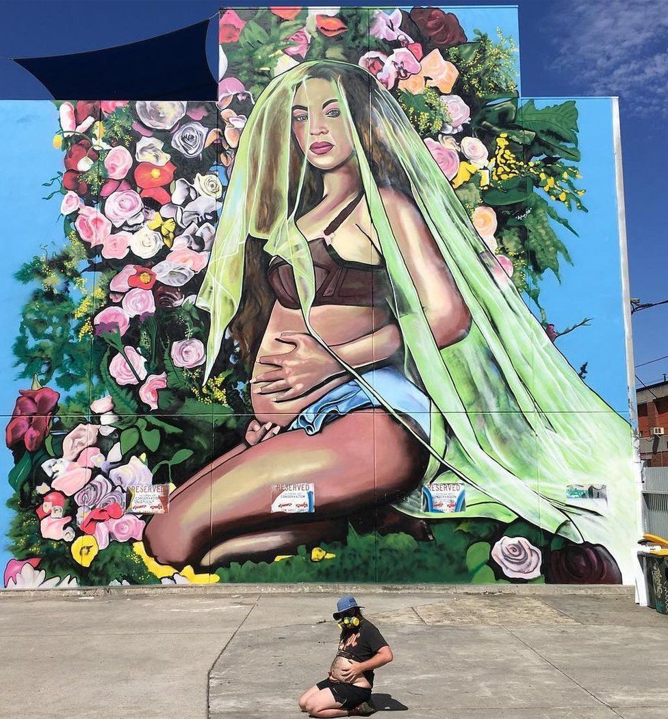 Mark Walls and his Beyonce mural in Melbourne, Australia