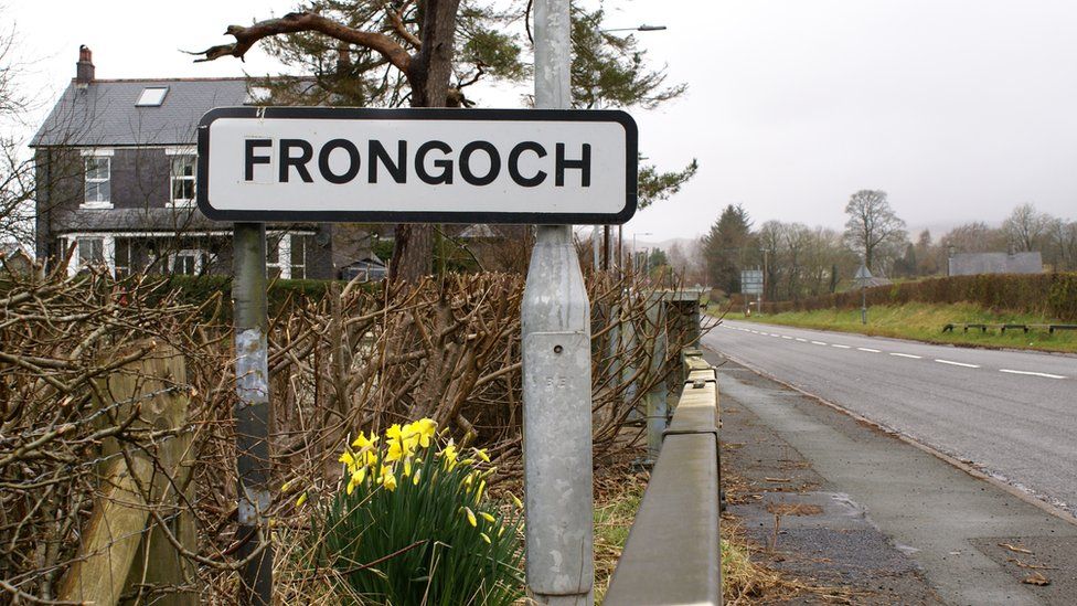 Arwydd pentre' Frongoch