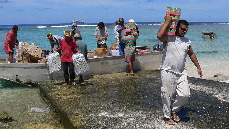 Tokelau fishermen