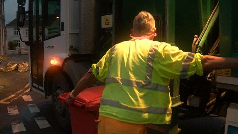 Waste collection in Pembrokeshire