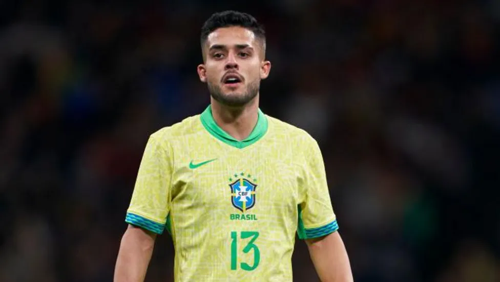 Man City Set to Transfer Defender Couto to Dortmund.