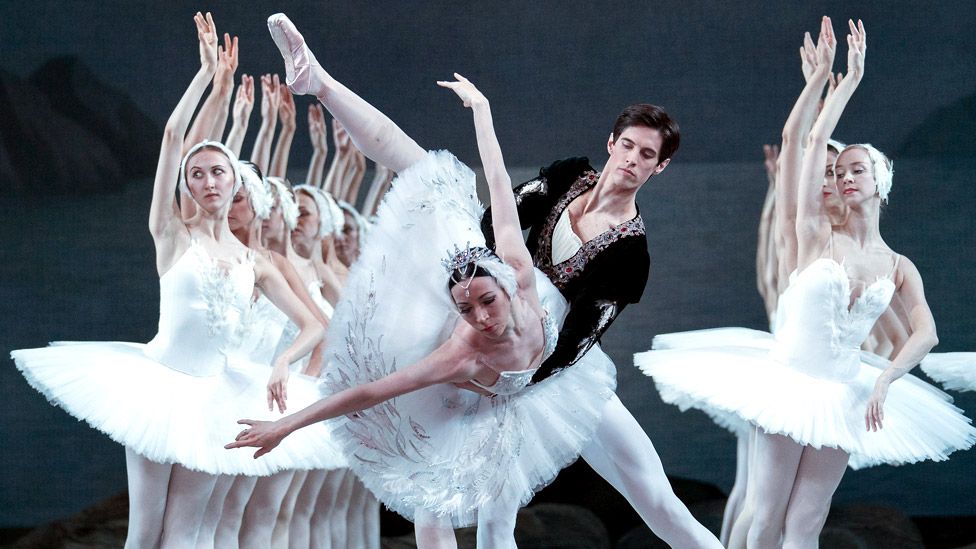 Xander Parish performing Swan Lake at the Royal Opera House with the Mariinsky Ballet