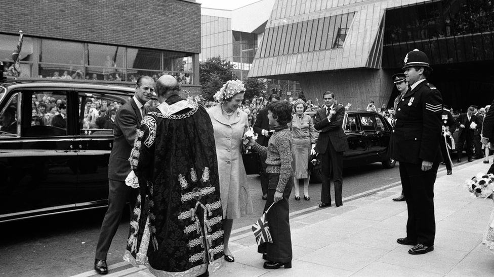 Queen outside Coventry Working Men's club