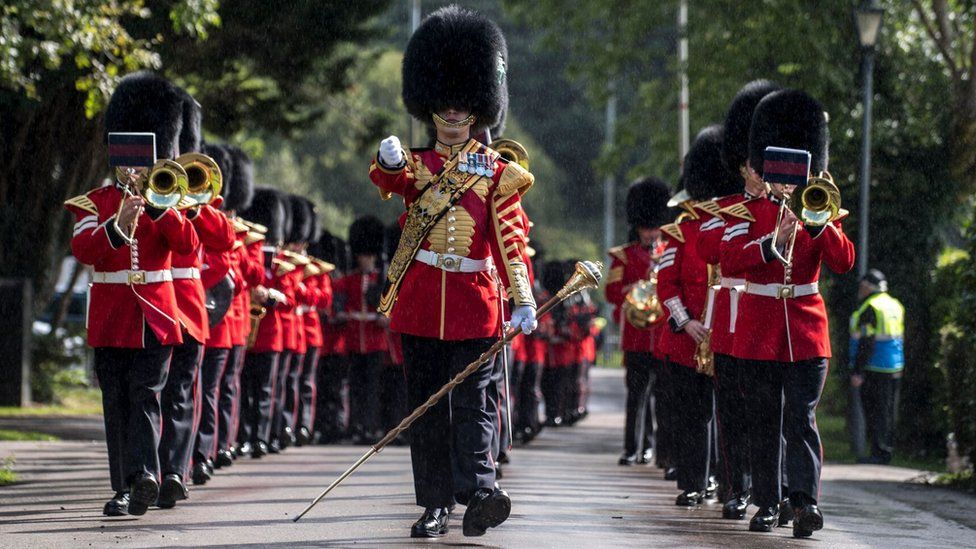 Welsh Guards parade through Pontypridd