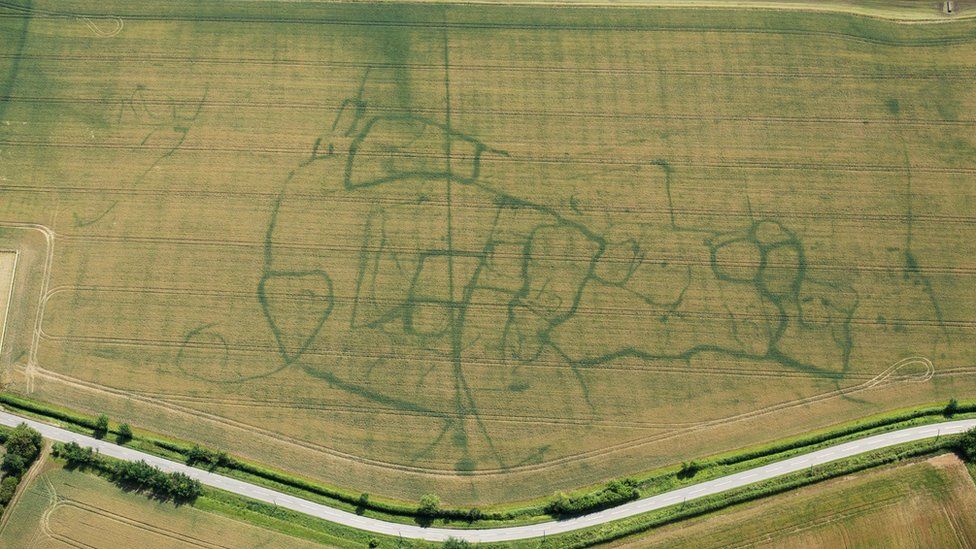 Buried Iron Age or Roman settlement and fields near Keysoe, Bedfordshire